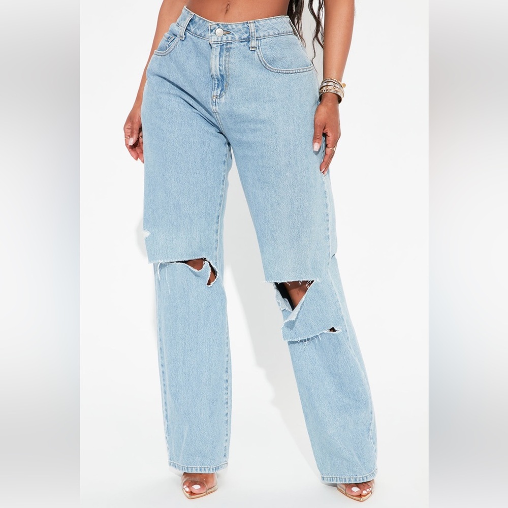 MOVING SALE Fashion Nova Slouch Fit Blue Wide Leg Ripped Knee Denim - Picture 2 of 10